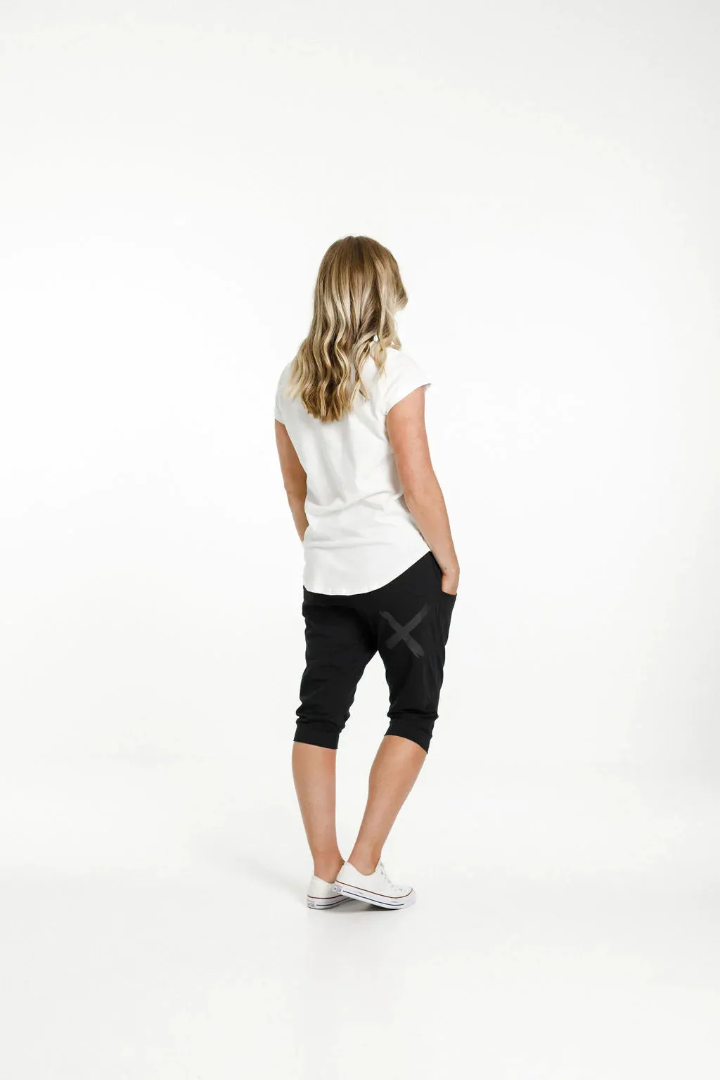 3/4 Apartment Pants | Black with Black X