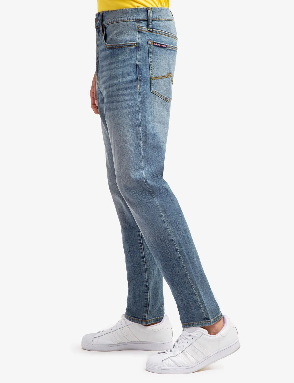 5 POCKET ATHLETIC FIT JEANS