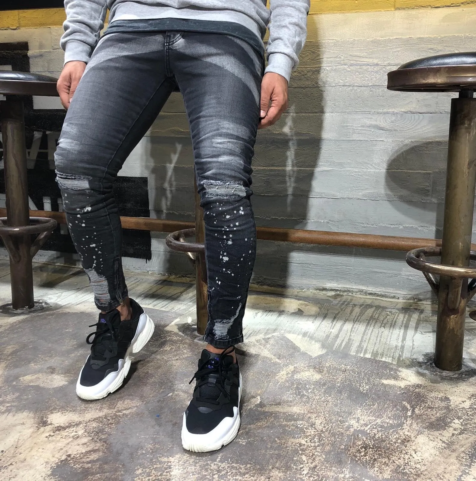 Black Distressed Slim Fit Denim R116 Streetwear Denim Jeans