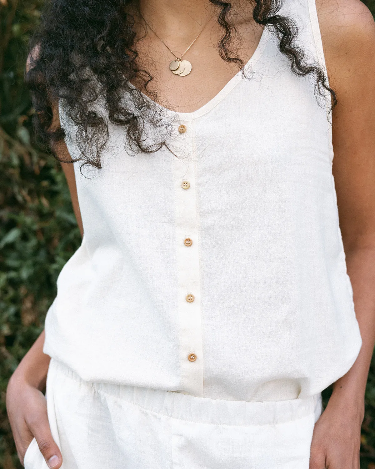 Button Down Tank