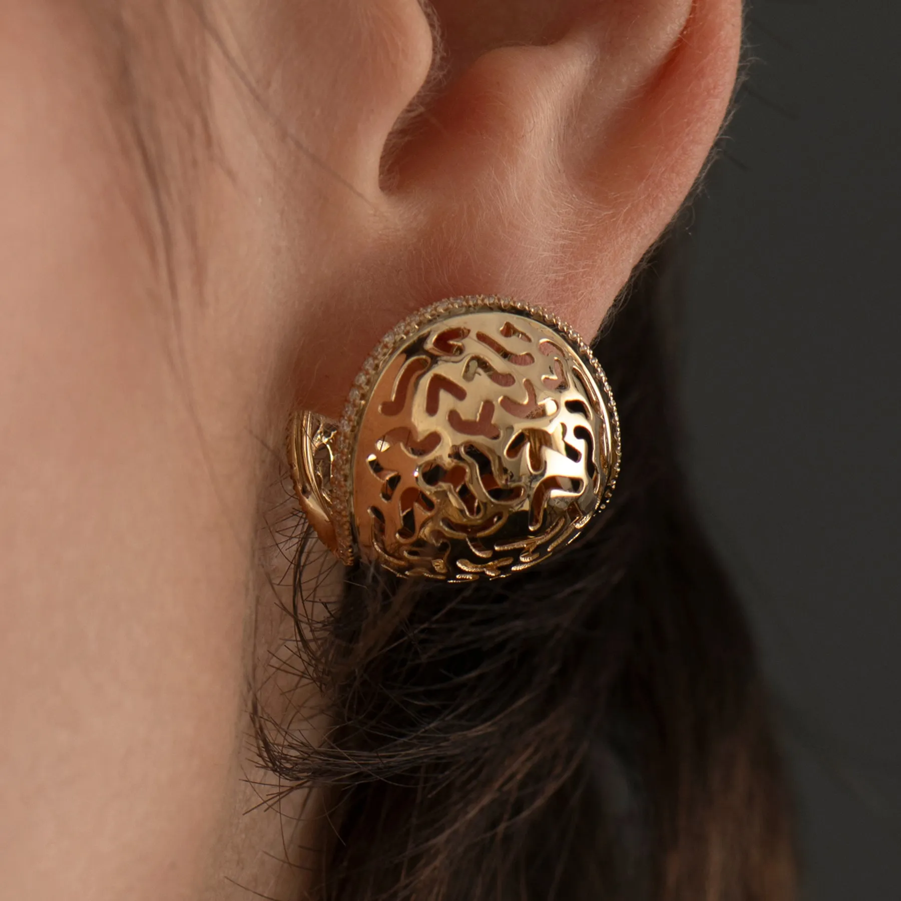 Elliptic Lace Statement Earrings in Solid Gold