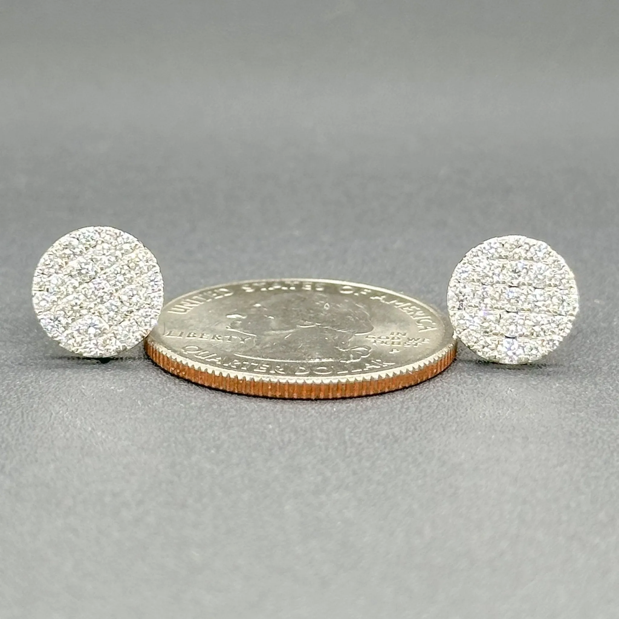 Estate 14K W Gold 0.78ctw G-H/SI1-2 Diamond Circle Stud Earrings