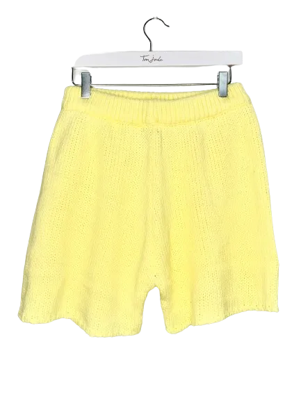 PrettyLittleThing Yellow Lemon Chunky Knit Shorts UK M